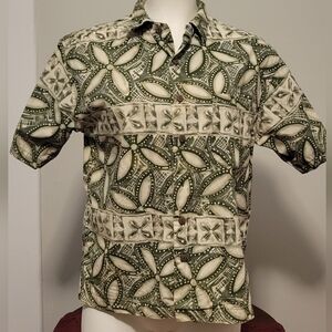 Green & Cream * Hawaiian Style Shirt * MEDIUM (12-14) Boys * Coconut Buttons